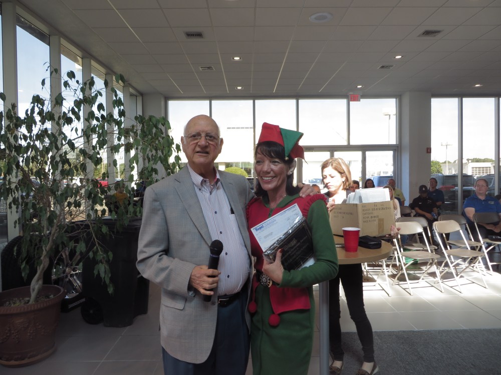 Employee Christmas Party 2016 149.JPG