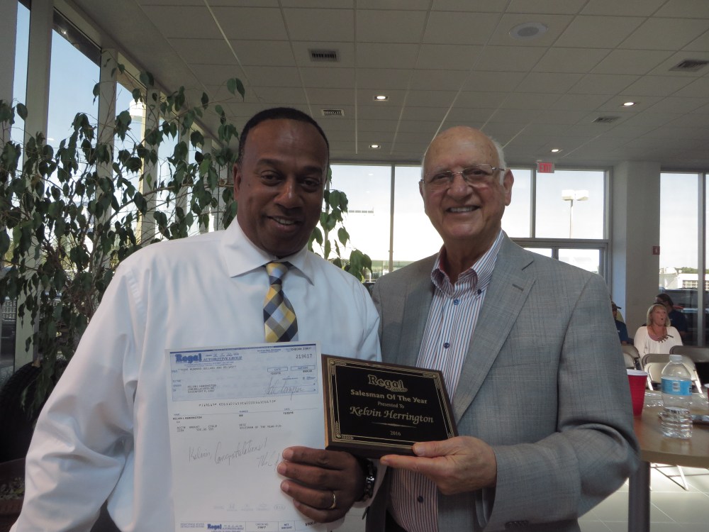 Employee Christmas Party 2016 161.JPG