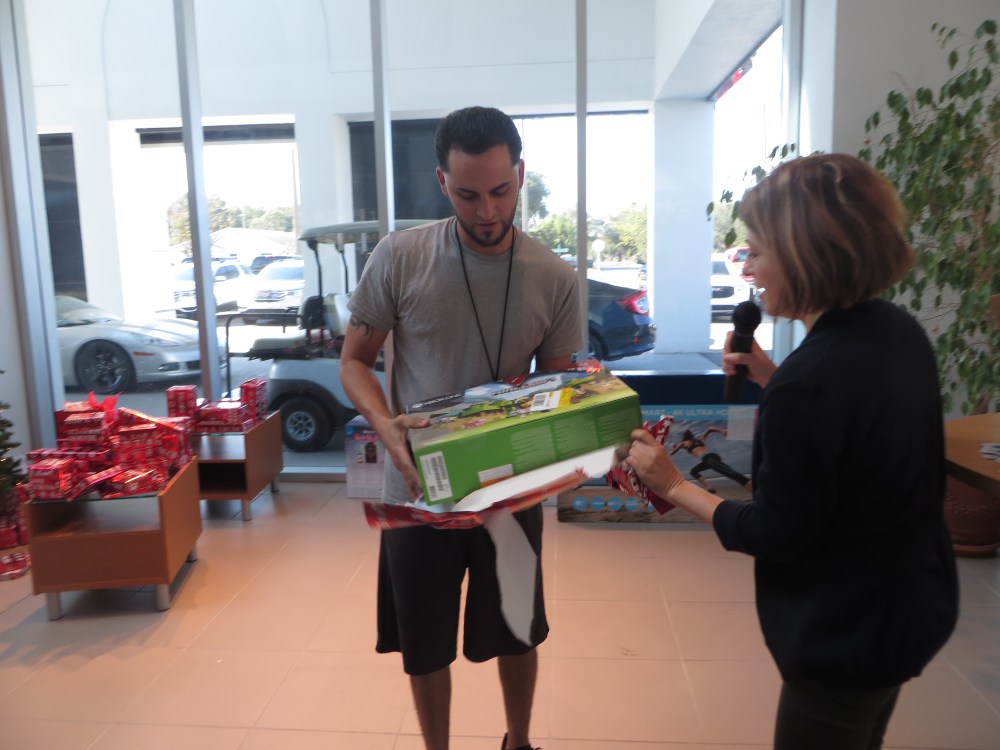 Employee Christmas Party 2016 180.JPG