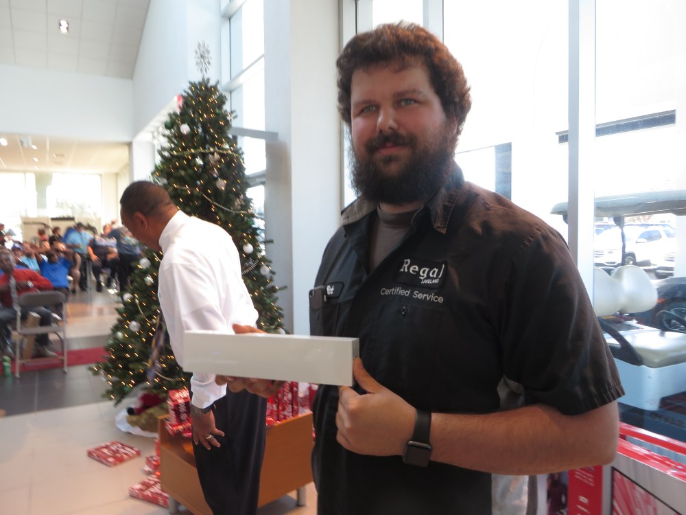 Employee Christmas Party 2016 195.JPG