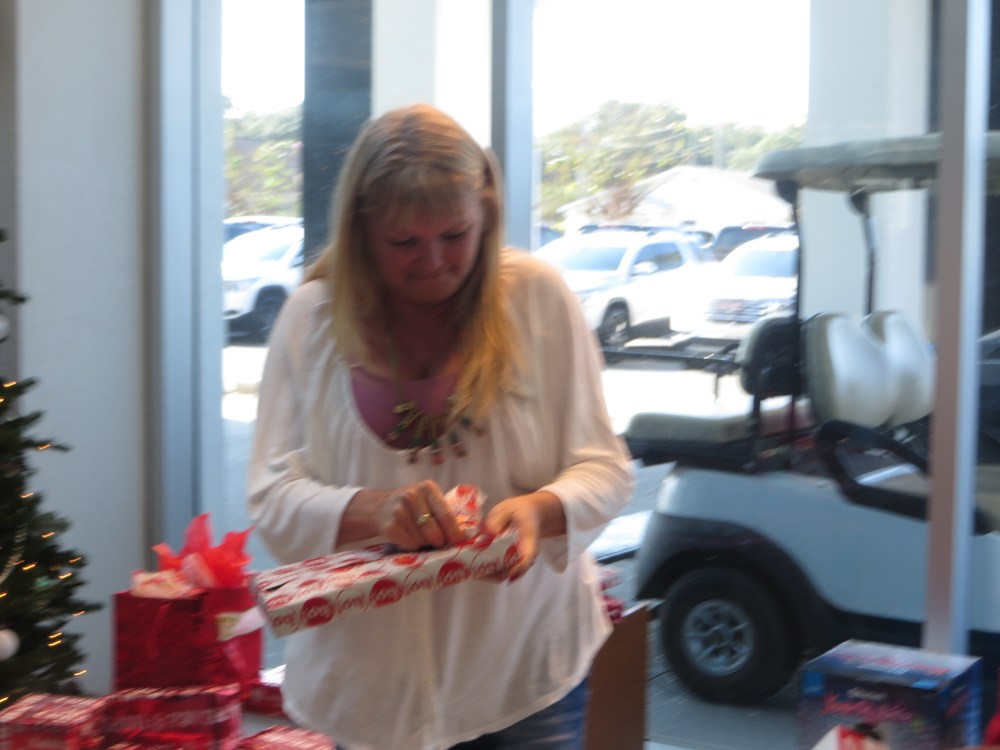 Employee Christmas Party 2016 204.JPG