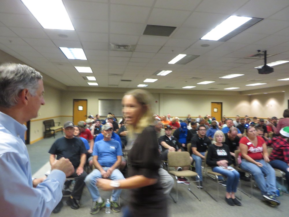 Employee Christmas Party 2016 224.JPG