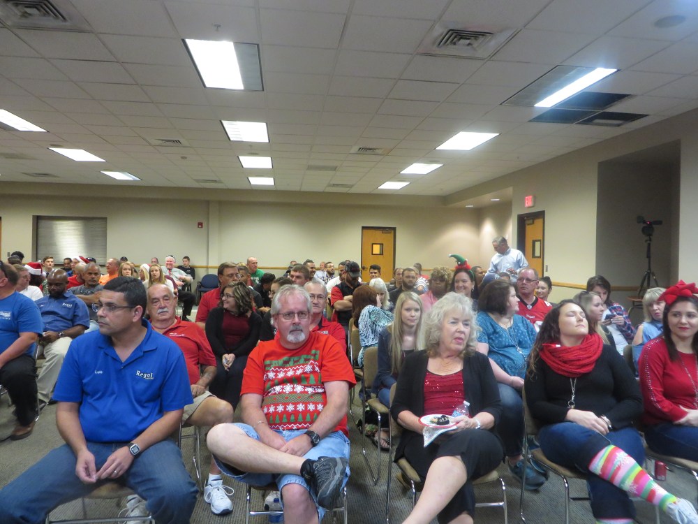 Employee Christmas Party 2016 231.JPG