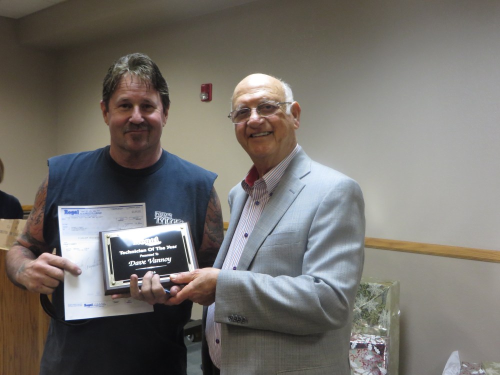 Employee Christmas Party 2016 251.JPG