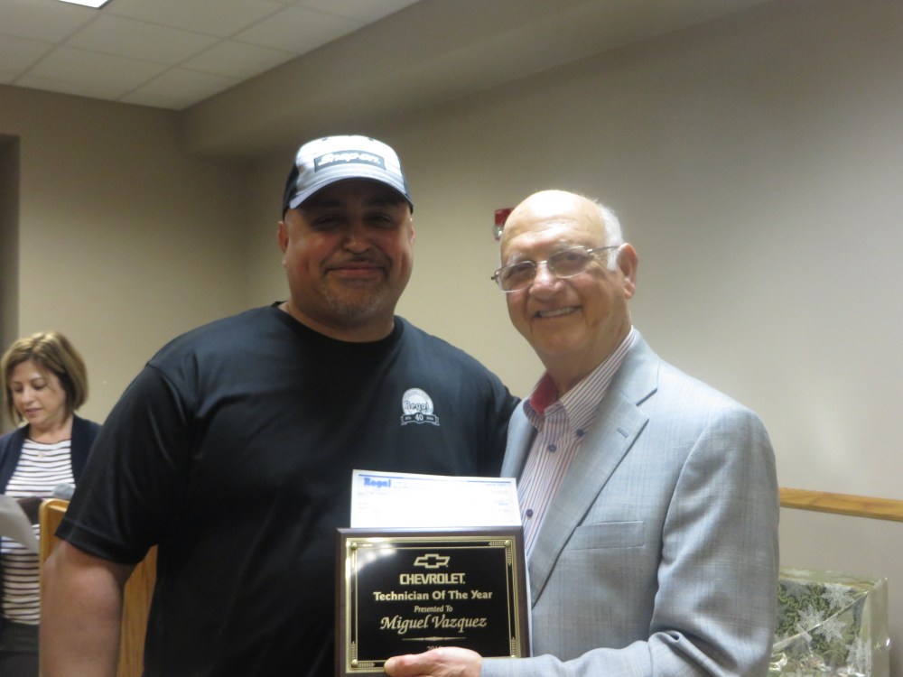 Employee Christmas Party 2016 260.JPG