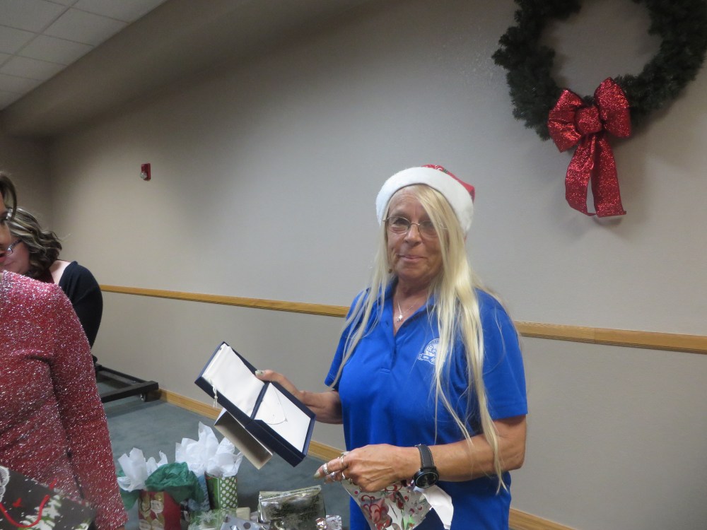 Employee Christmas Party 2016 354.JPG